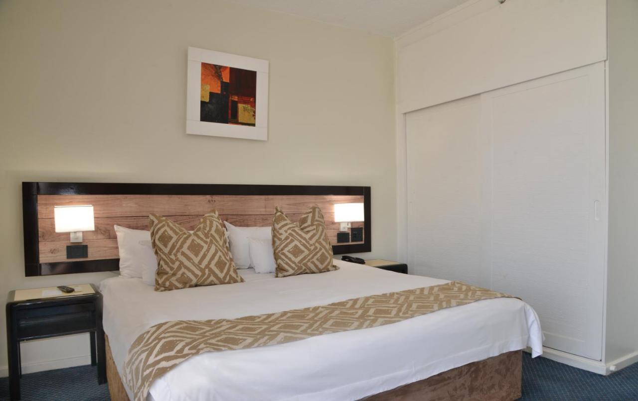 The Parktonian All Suite Hotel Joanesburgo Exterior foto