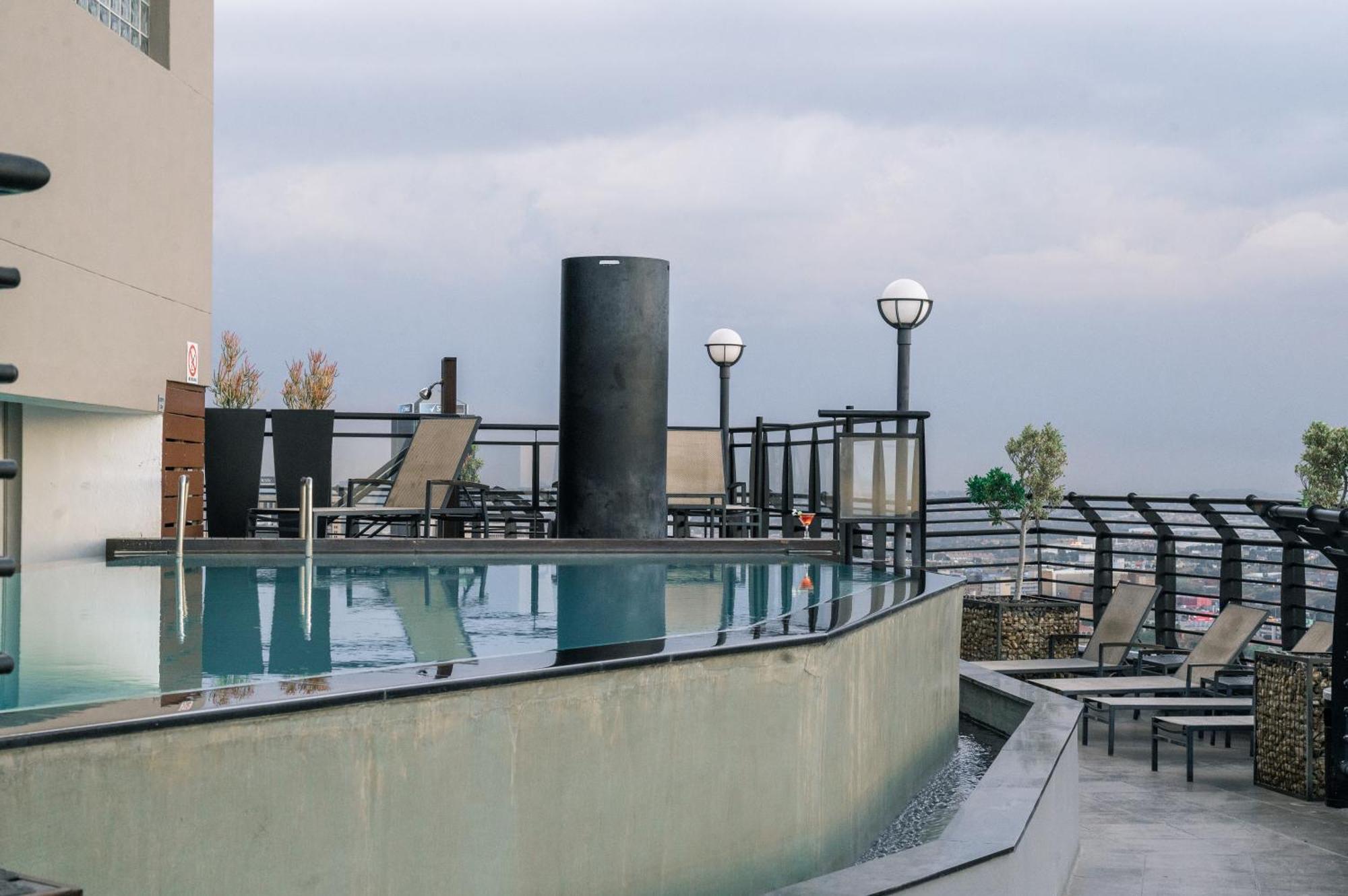 The Parktonian All Suite Hotel Joanesburgo Exterior foto