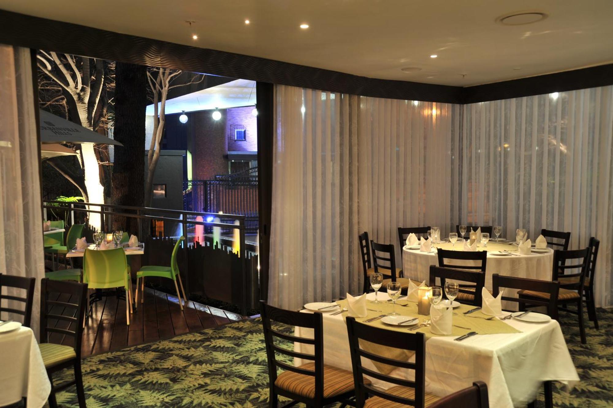 The Parktonian All Suite Hotel Joanesburgo Exterior foto